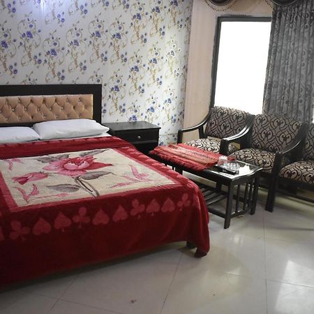Hotel Sky Inn Равалпинди Екстериор снимка