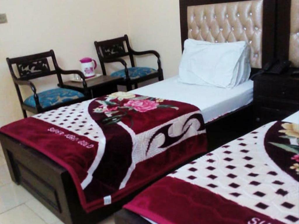 Hotel Sky Inn Равалпинди Екстериор снимка